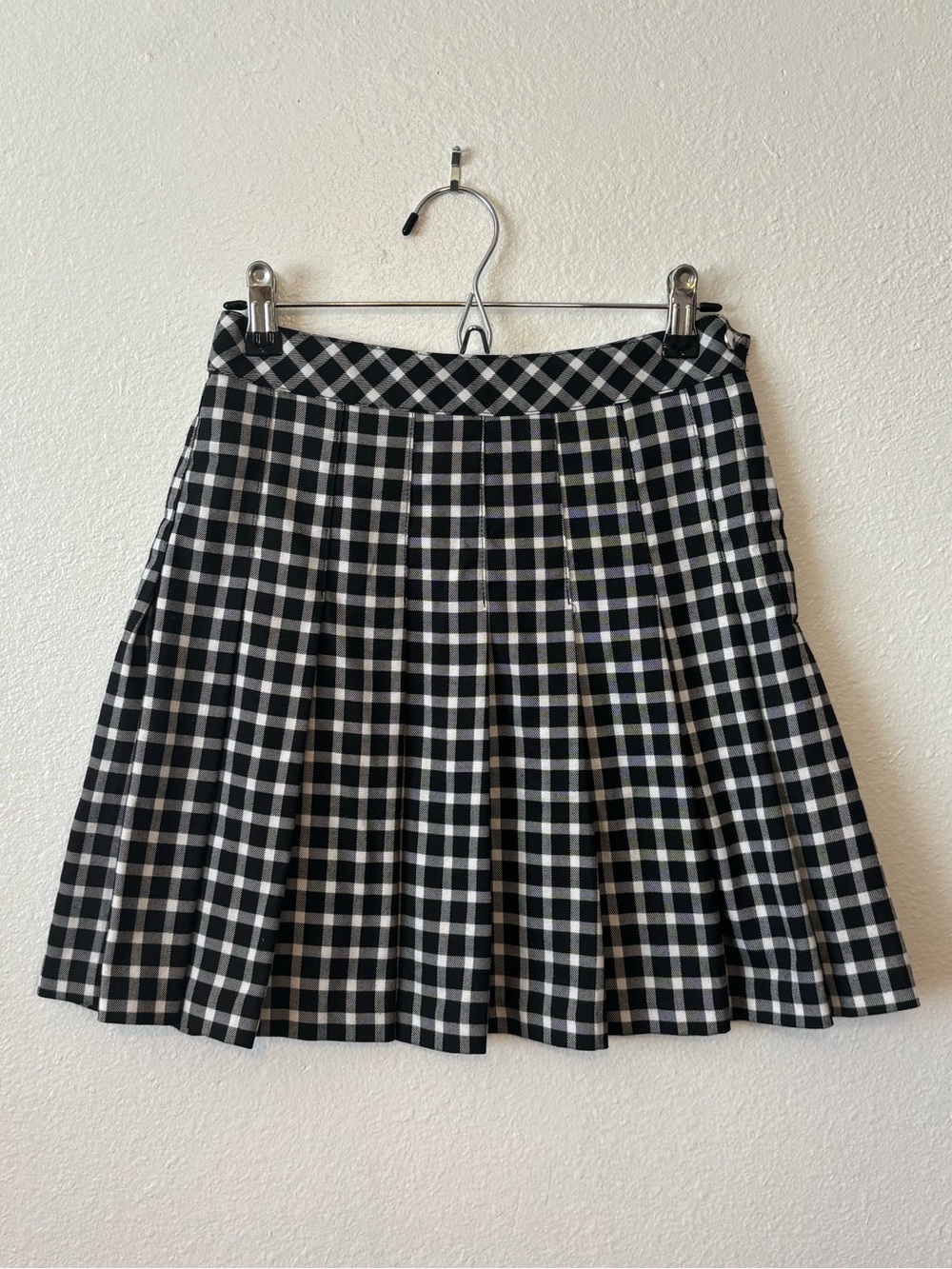 HM Divided Pleated Plaid Mini Skirt 2 Black White Mall Goth Academia
